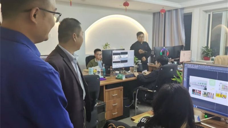 美妆账号定位误区揭秘：如何走出误区，打造爆款内容